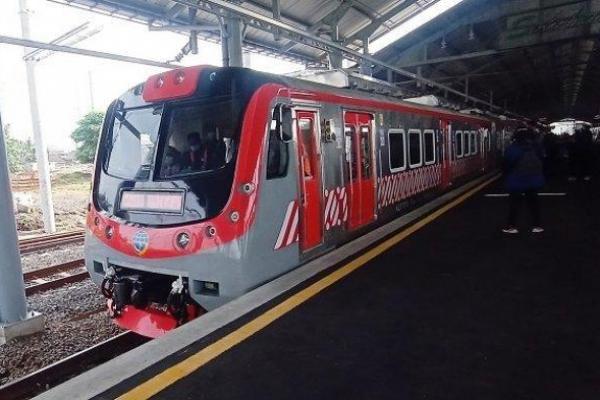 Setahun Beroperasi KRL Solo Jogja Layani 2 Juta Penumpang