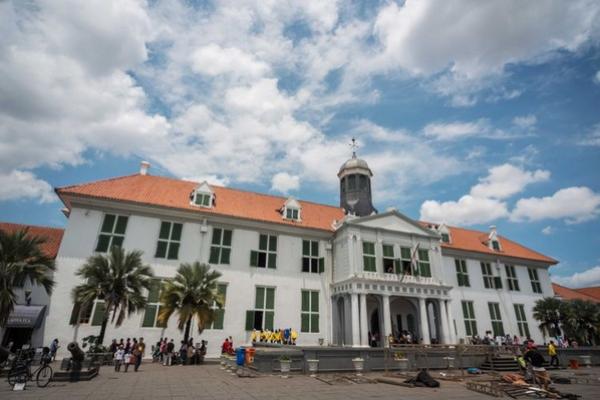 Penataan Jalan Trotoar di Kawasan Kota Tua Rampung