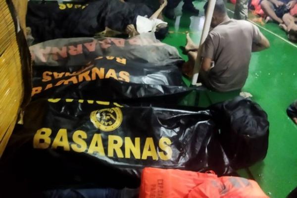 Korban Meninggal Kebakaran KM Cantika Di NTT Jadi 14 Orang