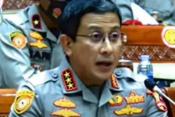 Komjen Pol Ahmad Dofiri menempati jabatan baru sebagai Wakapolri 