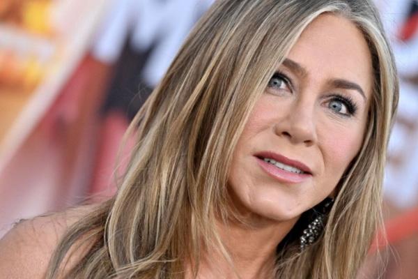 Jennifer Aniston Kecam Cawapres JD Vance yang Sebut Wanita Tanpa Anak sebagai Wanita Kucing