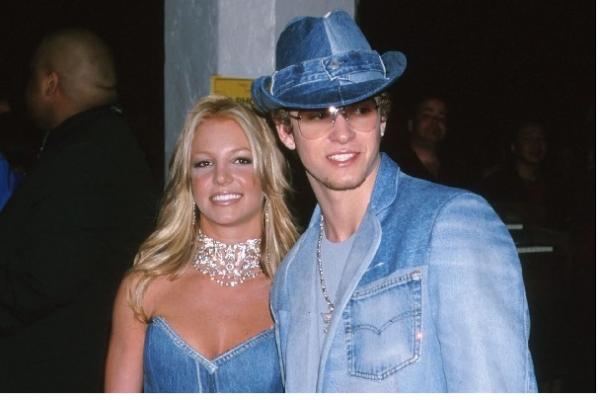 Britney Spears Bagikan Video Panas Dirinya Menari Ikuti Lagu `Senorita` Milik Mantannya Justin Timberlake. (FOTO: BACKGRID) 