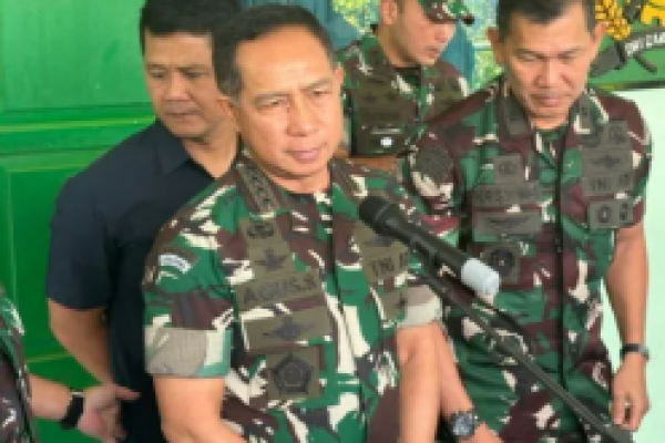 Panglima TNI Jenderal Agus Sudibyo 