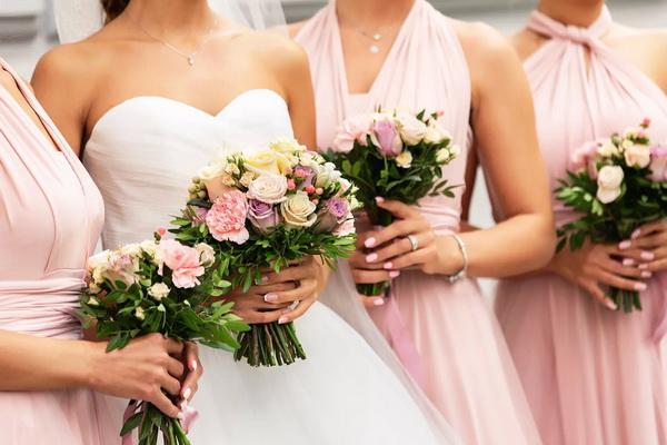 Curhat Pengantin Wanita Mengganti Bridesmaid Gara-gara tak Punya Gaun yang Sesuai
