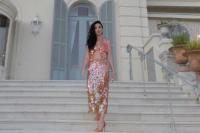 Hot! Katy Perry Berpose Seksi di Balkon Hotel  di Cannes