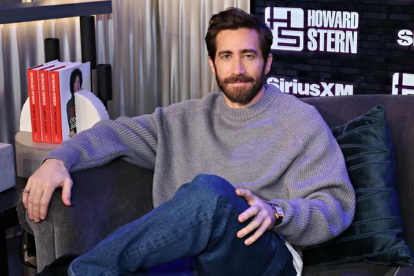 Kekurangan dalam Penglihatan Diakui Jake Gyllenhaal Untungkan Kariernya di Hollywood