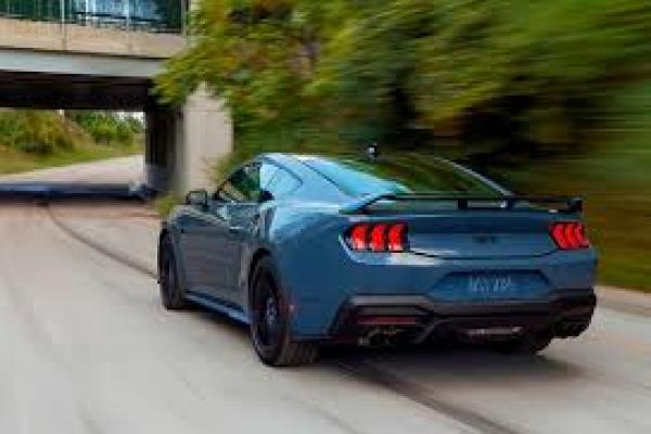 Ini Alasan Ford Tarik Mustang 2024 di Amerika