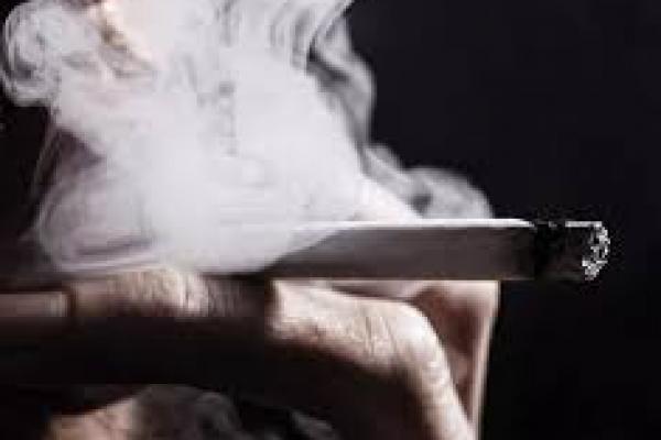 Merokok Bisa Timbulkan Masalah Kesehatan Tiga Kali Lipat