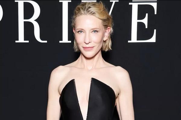 Cate Blanchett Ngedate Bareng Putranya Ignatius ke Paris Fashion Week