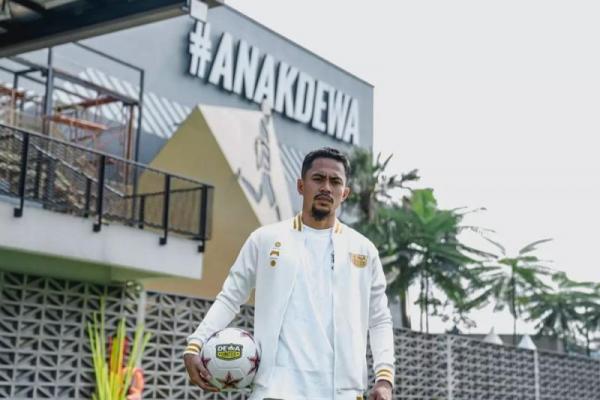 Optimis Musim Depan, Dewa United Rekrut Reva Adi 