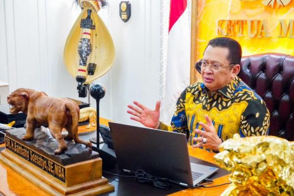 Ketua MPR Bambang Soesatyo alias Bamsoet menuturkan pemerintah perlu membuat undang-undang digital marketplace (Foto: Humas MPR) 