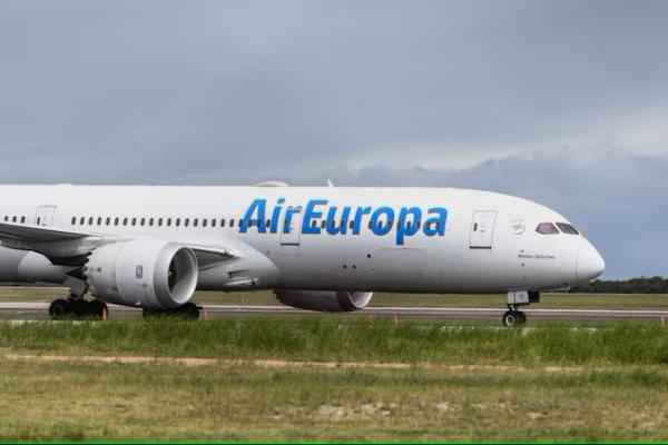 Lagi-lagi Boeing, Penumpang Penerbangan Air Europa Ceritakan Pengalaman Turbulensi