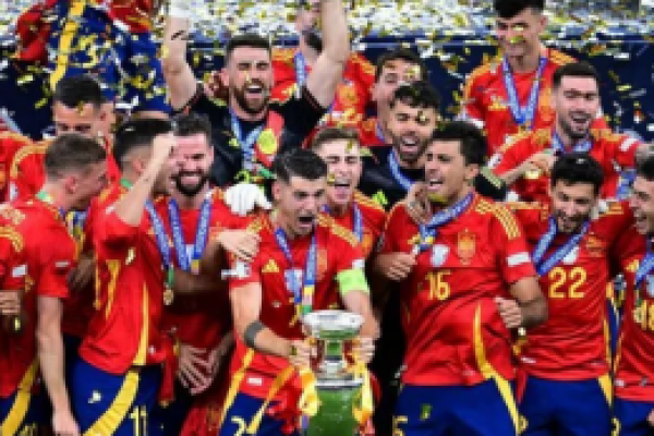 Timnas Spanyol memenangi final Euro 2024 setelah menggilas Inggris dengan skor 2-1 (Foto: Antara) 