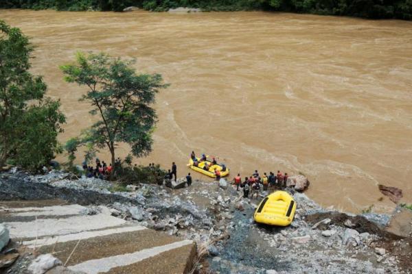 Tidak Ada Harapan Korban Selamat dalam Kecelakaan Bus Nepal, 55 Masih Hilang