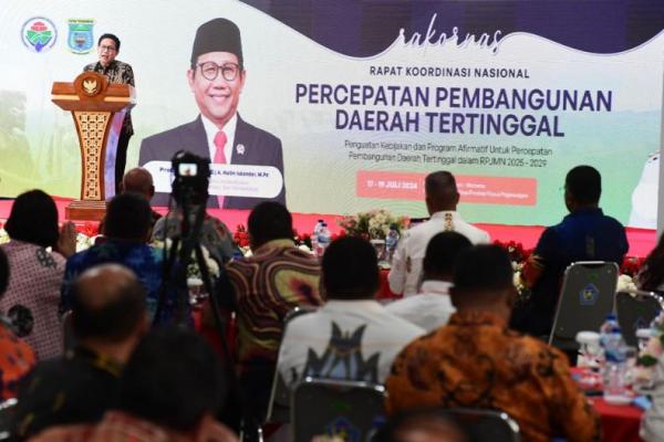 Mendes Ajak Tokoh Adat Terlibat dalam Percepatan Pembangunan Daerah Tertinggal