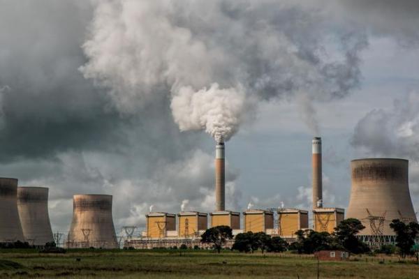 Perdagangan karbon mampu menurunkan emisi GRK lebih dari 100 juta ton  (foto:pembangkit listrik/pixabay/Kompas.om) 