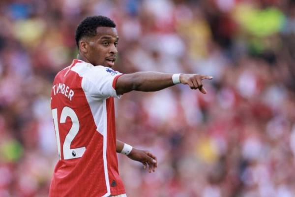 Arteta Percaya Jurrien Timber Bisa Jadi Kunci Arsenal