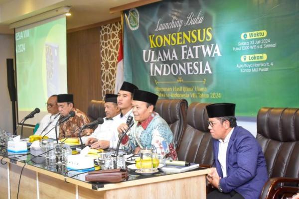 HNW Berharap Buku Konsensus Ulama Fatwa Indonesia Masuk Kurikulum Sekolah