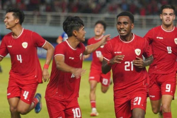  Gol Tunggal Jens Raven Bawa Timnas Indoensia Jawara Piala AFF U-19