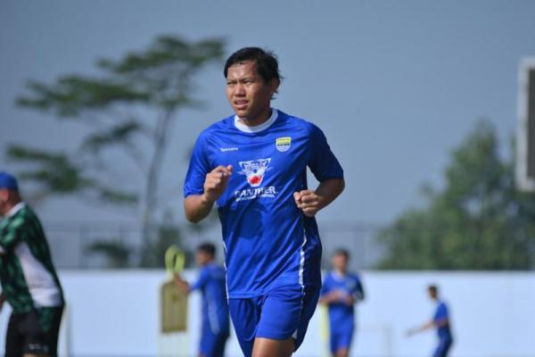 Adam Alis Ungkap Tantangan Bergabung dengan Persib