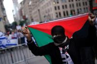 Dikhawatirkan Sembunyikan Identitas, Demonstran Perang Gaza di New York Dilarang Pakai Masker