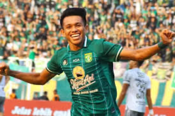 Kasim Botan Jadi Pemain Kunci Persebaya