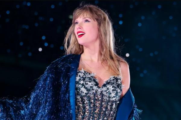 Taylor Swift Pamer Bodysuit Midnights Baru di Eras Tour London