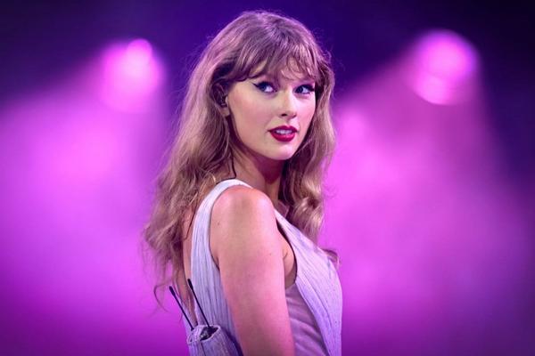 Taylor Swift Beri `Malam Ajaib`untuk Gadis-gadis yang Selamat dari Tragedi Penusukan