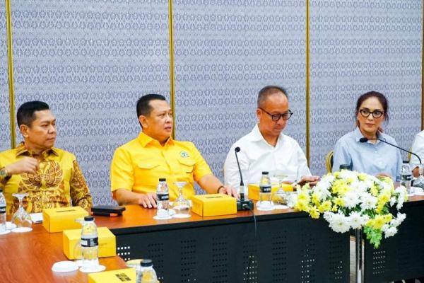 Tak Maju Caketum, Bamsoet Dukung Bahlil jadi Ketum Partai Golkar