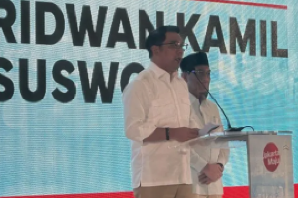 Diusung 12 Partai, Ridwan Kamil Berharap Tak Lawan Kotak Kosong