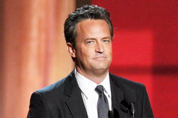 Penangkapan Terkait Kematian Matthew Perry Menimbulkan Perasaan Campur Aduk bagi Temannya