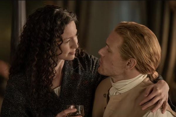 Outlander Musim 7 Bagian 2 Segera Tayang, Bagaimana Perjalanan Kisah Cinta Jamie dan Claire?