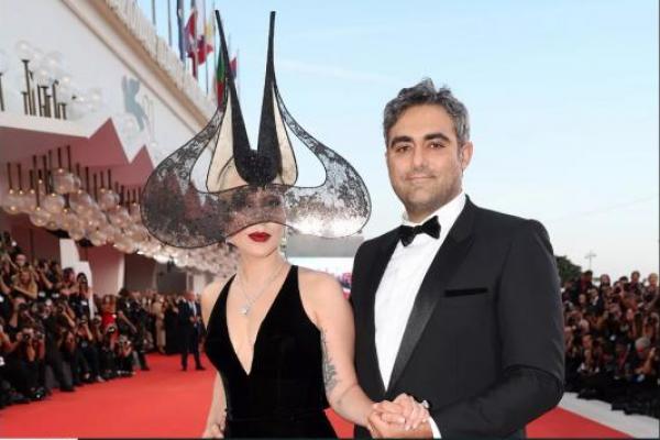 Karpet Merah Festival Film Venesia, Lady Gaga Tampil dengan Hiasan Kepala Epik