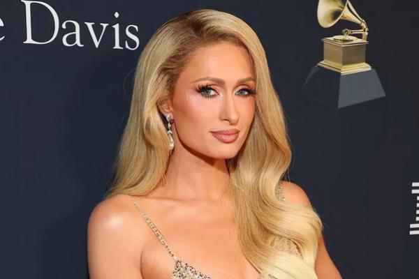 Paris Hilton di Los Angeles pada bulan Februari 2024. (FOTO: GETTY IMAGE) 