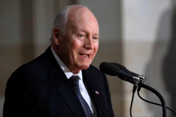 Mantan Wapres dari Partai Republik Dick Cheney Sebut akan Pilih Kamala Harris