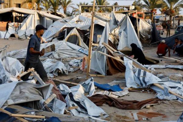 Puluhan Orang Tewas, Israel Serang dan Bakar Tenda di di Kamp Gaza