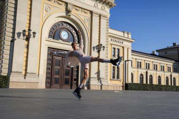 Rusia Mini Kini Muncul di Serbia setelah Ribuan Orang Melarikan Diri dari Perang