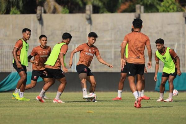 Potret skuad Madura United saat menjalani latihan. Foto: Dok Madura United 