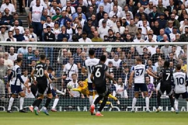 Arsenal Menang Tipis di Kandang Spurs