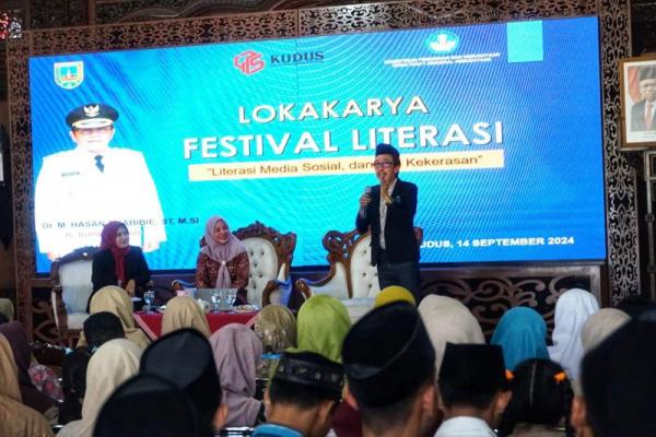 Kemendikbudristek Ajak Generasi Muda Bijak Bermedia Sosial