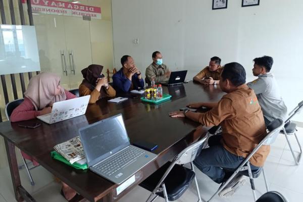 Kepala Pusat Pelatihan Pertanian BPPSDM Kementan Muhammad Amin, melakukan rapat koordinasi dengan Dinas Pertanian Provinsi Kalimantan Utara dalam rangka mendukung realisasi program PAT di Kaltara (Foto: Kementan) 