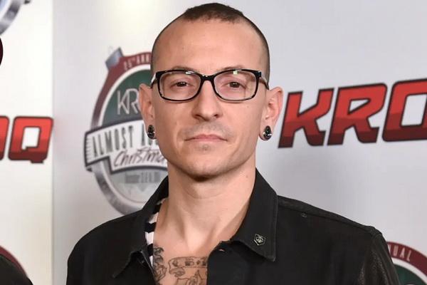 Sebelum Kematiannya, Vokalis Linkin Park Chester Bennington Berjuang Lawan Kecanduan Alkohol