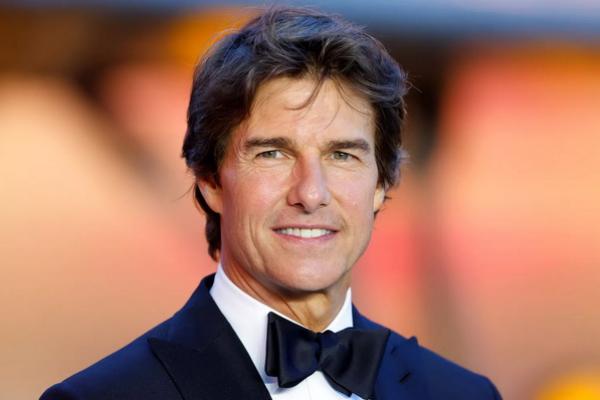 Tom Cruise Kejutkan Penonton di Konser Top Gun: Maverick Orchestral