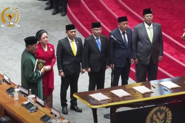 Sah! Puan Kembali Pimpin DPR RI