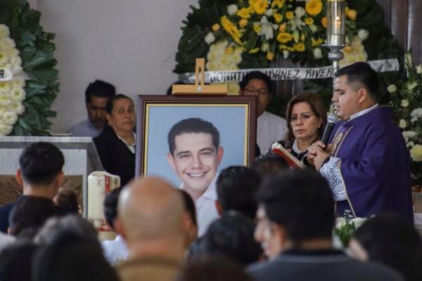 Potret Alejandro Arcos, wali kota Chilpancingo yang dibunuh pada hari Minggu, di Chilpancingo, Meksiko, 7 Oktober 2024. REUTERS 