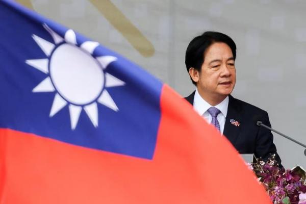 Presiden Taiwan Lai Ching-te berpidato pada hari ulang tahun ke-113 Republik Tiongkok, nama resmi Taiwan, di Taipei, Taiwan 10 Oktober 2024. REUTERS 