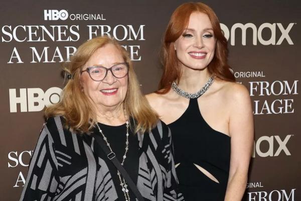 Neneknya Idap Kanker Payudara, Jessica Chastain Ingatkan Penggemar untuk Jadwalkan Mammogram