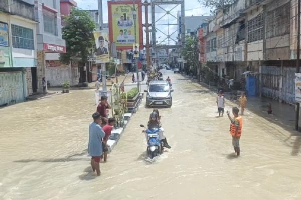 Mulai Surut, Banjir Bandang Kota Tebing Tinggi Rendam Ribuan Unit Rumah