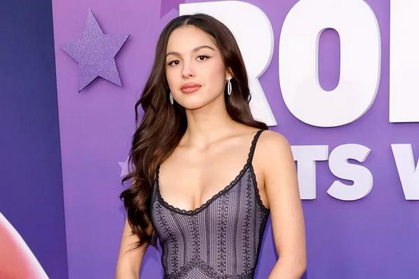 GUTS World Tour, Olivia Rodrigo Masih Ketakutan saat Naik Panggung. (FOTO: GETTY IMAGES) 