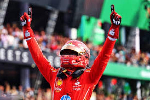 Pembalap Formula 1 Ferrari, Carlos Sainz. Foto: F1i.com 